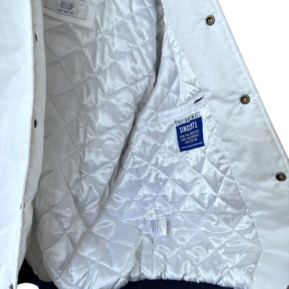 Rare White Starter Seattle Seahawks NFL Satin Bomber Jacket Medium - Picture 6 of 11
